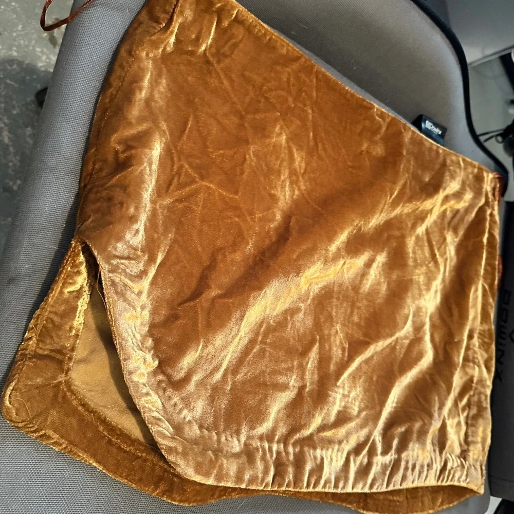 Free People Velvet micro mini Skirt in Rich Brown - Picture 4 of 5